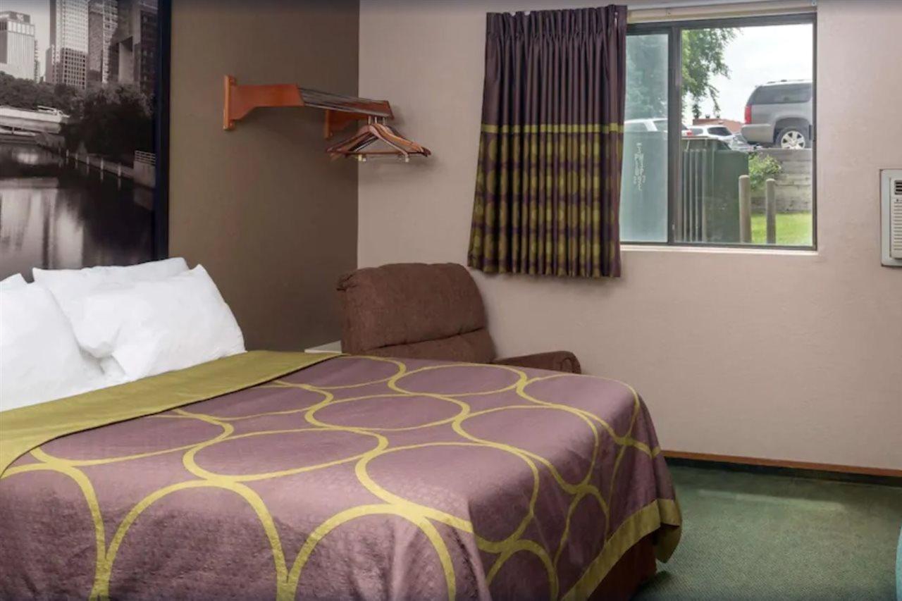 Super 8 By Wyndham Omaha Ne Hotel Kültér fotó