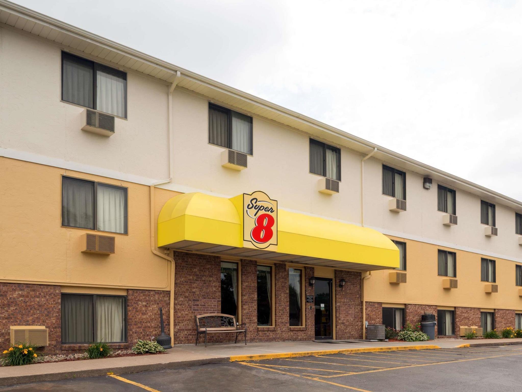 Super 8 By Wyndham Omaha Ne Hotel Kültér fotó